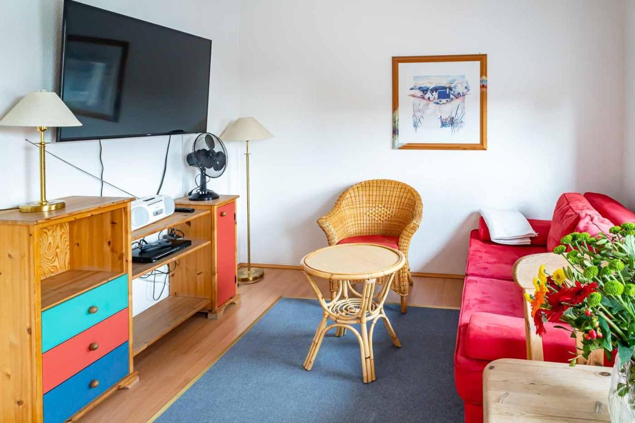 Apartmenthaus Chrischanshof รอสต็อค ภายนอก รูปภาพ