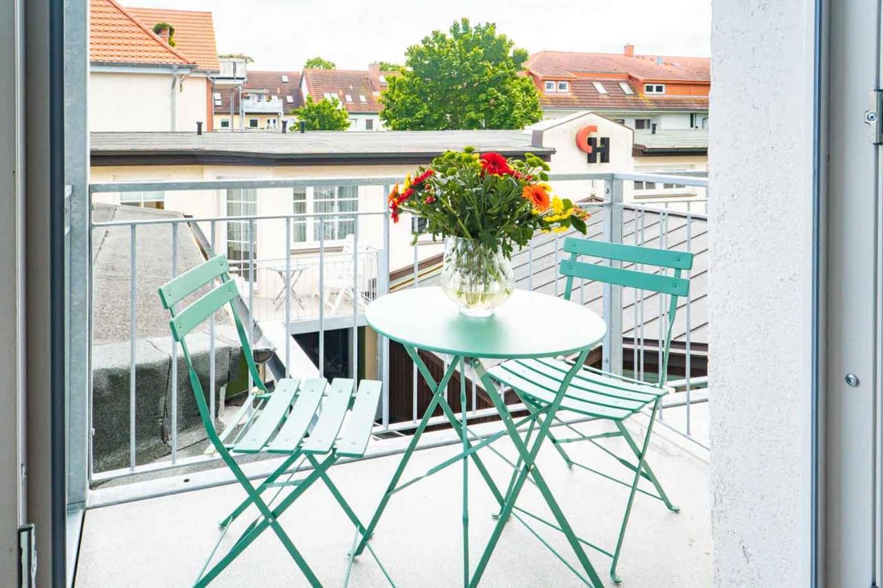 Apartmenthaus Chrischanshof รอสต็อค ภายนอก รูปภาพ